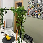 Cozy House Appartamento Setúbal