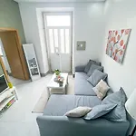 Cozy House Appartamento Setúbal